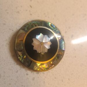 Vintage Alpaca Mexico Silver / Black Abalone & Mother Of Pearl Flower Brooch